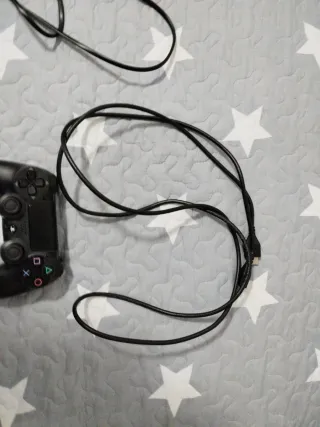 Consola PS4 Slim Negra + Juegos