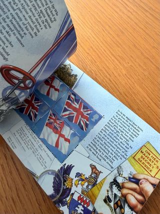 Libro Sellos James Bond Ian Fleming Royal Mail