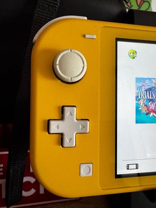 Nintendo Switch Lite Gialla