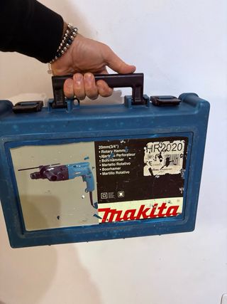 Tassellatore Makita HR2020 710W con valigetta