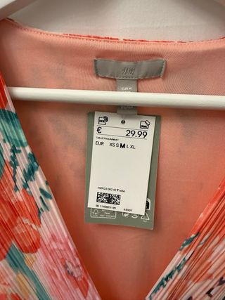 Vestido floral plisado M/38/10. Nuevo con etiqueta