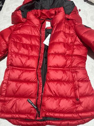Chaqueta Pepe Jeans Roja Talla M SIN ESTRENAR