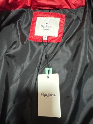 Chaqueta Pepe Jeans Roja Talla M SIN ESTRENAR