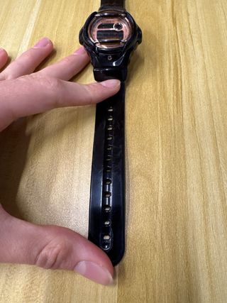 Reloj Casio Baby-G Negro y Dorado