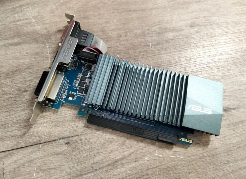Tarjeta grafica ASUS GT710-SL-1GD5 GeFor afbeelding 3