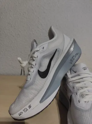 Nike Zoom Fly 6 Talla 39