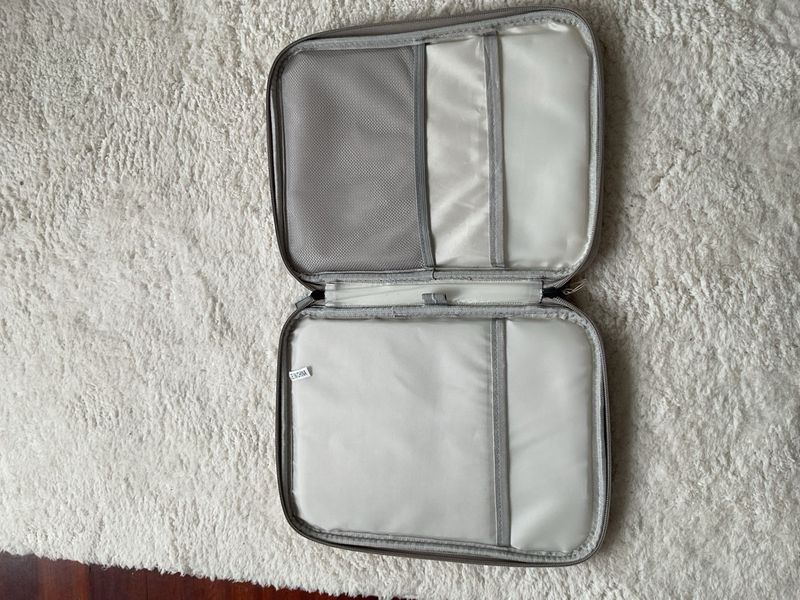 Funda iPad Gris acolchada afbeelding 2