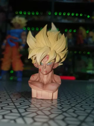 Figura Dragon Ball Z Goku SSJ