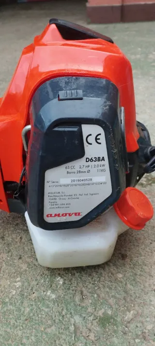 Desbrozadora Anova D63BA 63cc 2.7 hp