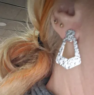 Pendientes plata diseño moderno