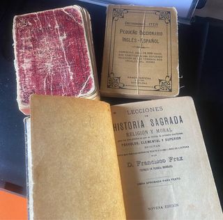 Lote 3 libros muy antiguos.