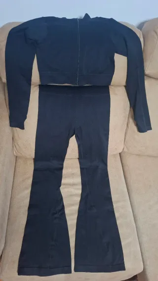 Conjunto Sudadera Cremallera y Leggings Campana