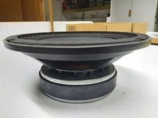 Altavoz Beyma 8M100 medios