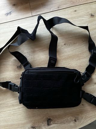 Riñonera Táctica Negra