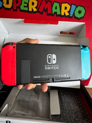 Nintendo Switch COME NUOVA con scatola + accessori