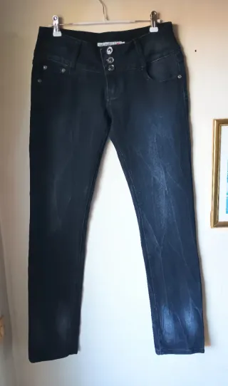 Pack 2 jerseys + vaqueros talla 40