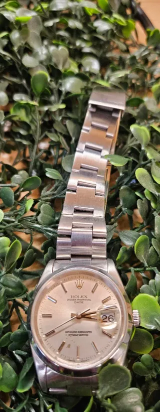 Rolex Oyster Perpetual Date 15000 Zafiro