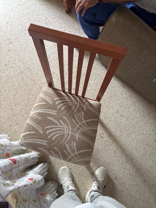 Silla de comedor madera y tela