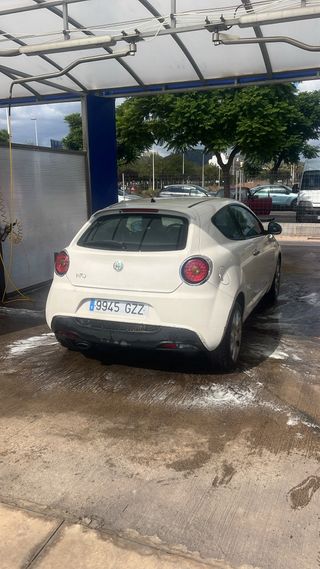 Alfa Romeo MiTO 2011