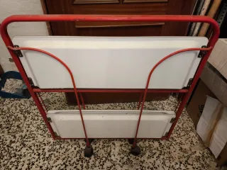 Mesita Auxiliar Vintage con Ruedas