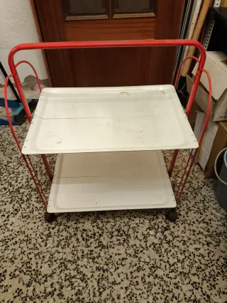 Mesita Auxiliar Vintage con Ruedas