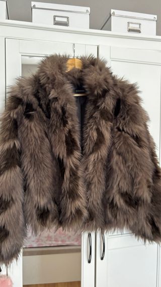 Abrigo pelo Stradivarius Talla S