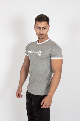 Lote di abbigliamento sportivo Hotfitness 136 capi