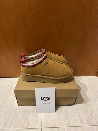 Zapatillas UGG Classic Mini Marrón