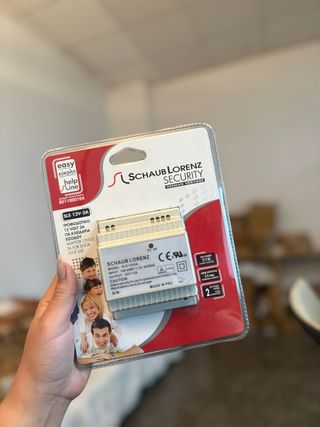 Fuente alimentación carril DIN Schaub Lorenz 12V 3