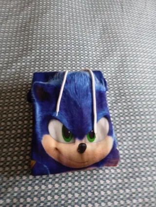 Sudadera Sonic con capucha