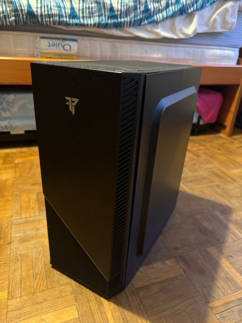Ordenador de Mesa + Monitor Philips