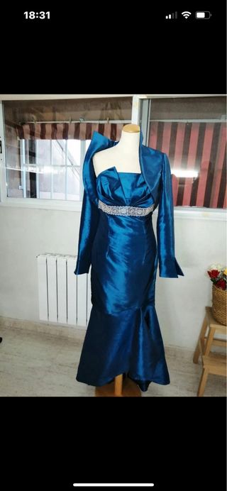 Vestido de fiesta azul