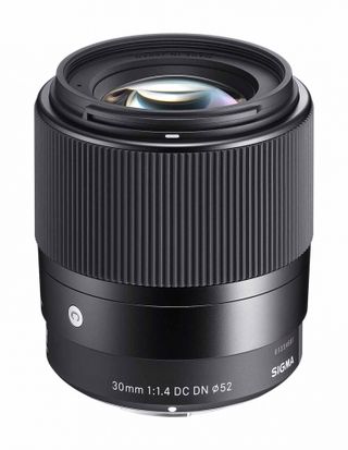 Sony A6400 + Sigma 30mm