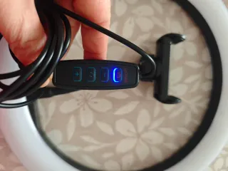 Anello LED con treppiede e supporto telefono