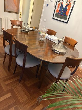 Sillas coloniales de madera. 5+1 unidades