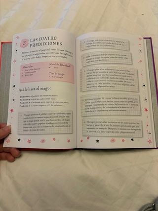 Isadora Moon - El gran libro de magia de Isador...