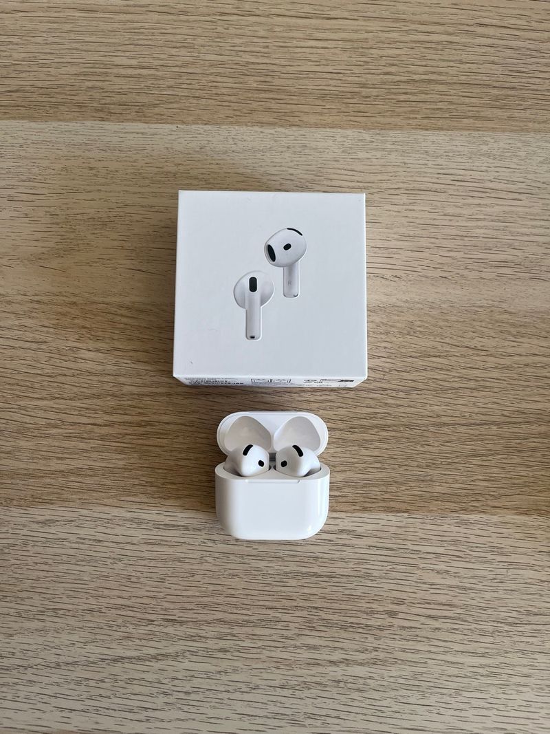 Airpods 4 ANC como nuevos