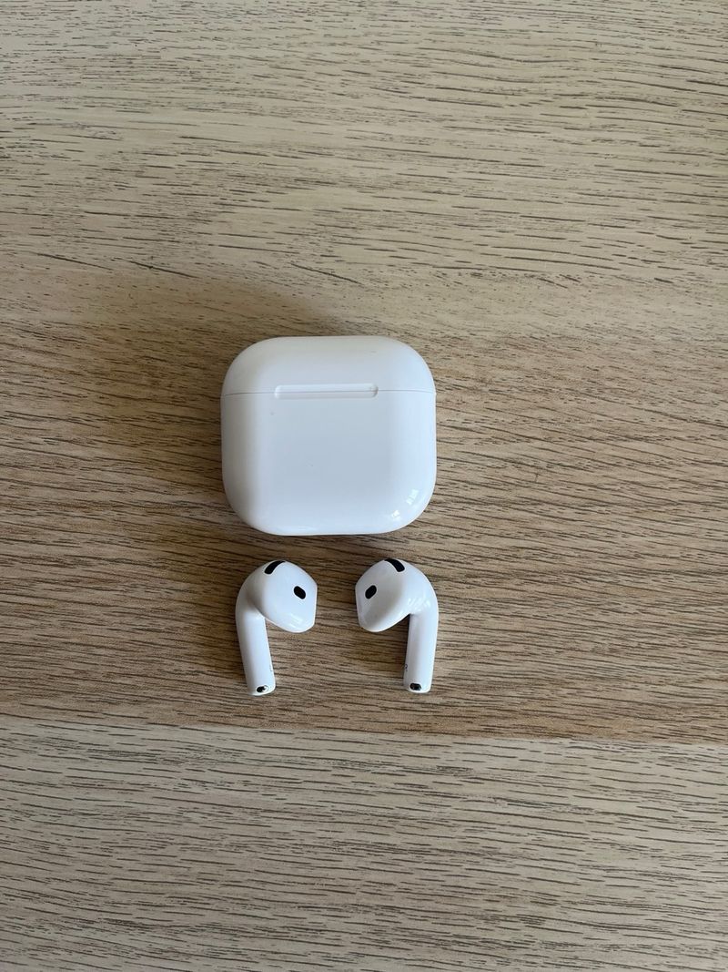 Airpods 4 ANC como nuevos afbeelding 3