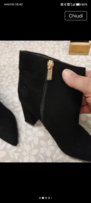 Primadonna Stivaletti Scamosciati Neri