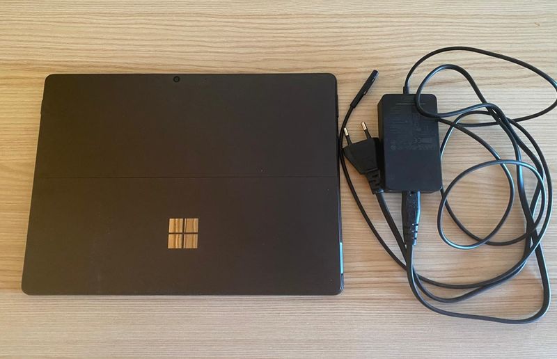 Microsoft Surface Pro 10 2TB SSD afbeelding 2