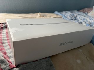 MacBook Apple A13