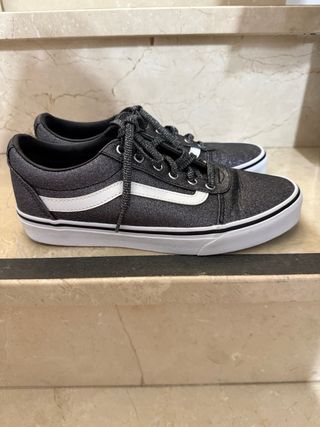 Zapatillas Vans Mujer Negro con efecto brillo