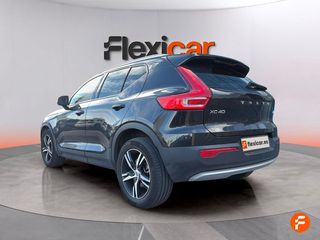 Volvo XC40 2.0 D3 AWD Momentum Auto