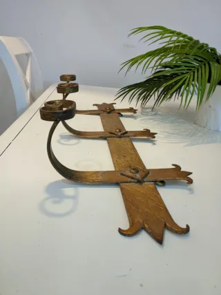 Perchero antiguo hierro