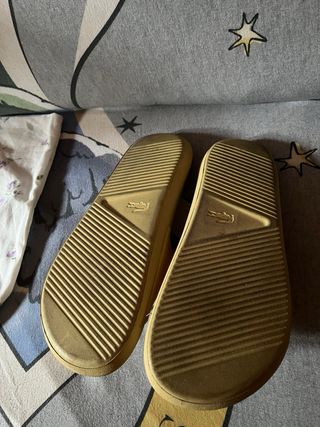 Chanclas Lacoste Beige Talla 39