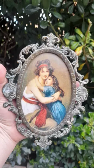 Cornice vintage in metallo con vetro