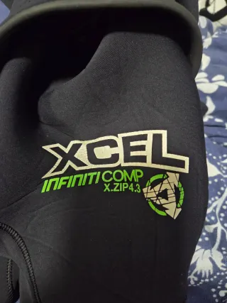 Traje de neopreno Xcel negro