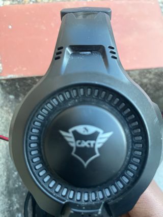 Auriculares Gaming Negros y Rojos No FUNCIONAN