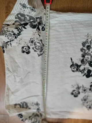 Camisa Massimo Dutti flores rayas