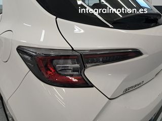 Toyota Corolla 1.8 125H BUSINESS PLUS E-CVT